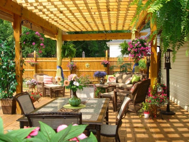 Las pérgolas ideales para el jardín o terraza